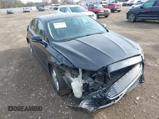 2014 Ford Fusion SE with VIN 3FA6P0H72ER100315, listed as a IAAI auction lot 40735531 with 139,646 mi miles. Bid and sale history available at carsss.com. Image 6.