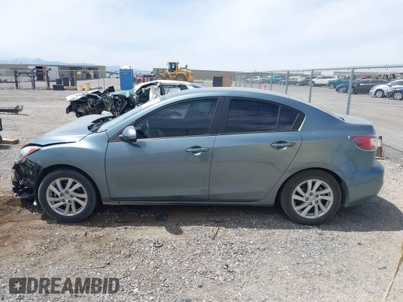 2012 Mazda Mazda3 i Touring with VIN JM1BL1V83C1625799, listed as a IAAI auction lot 42046912 with 227,680 mi miles. Bid and sale history available at carsss.com. Image 15.