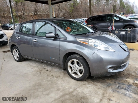2015 Nissan LEAF SL with VIN 1N4AZ0CP7FC304006, listed as a Copart auction lot 44634605 with 67,097 mi miles and Clean Title. Bid and sale history available at carsss.com. Image 4.
