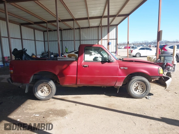 1997 Ford Ranger XLT with VIN 1FTCR10AXVUB05405, listed as a IAAI auction lot 41482900 with 220,026 mi miles. Bid and sale history available at carsss.com. Image 14.