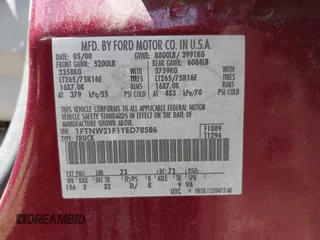 2000 Ford F-250 XL z VIN 1FTNW21F1YED78586, wystawiony jako IAAI lot #42516633 z przebiegiem 354 835 mil mil oraz . Historia ofert i sprzedaży dostępna na DreamBid. Obrazek 9.