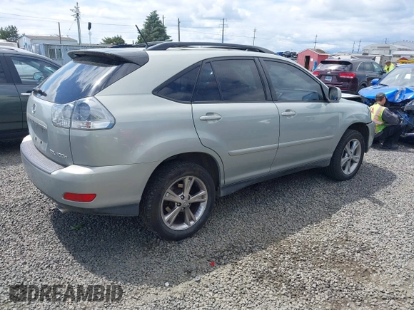 2006 Lexus RX 400h z VIN JTJHW31U860010706, wystawiony jako IAAI lot #42286504 z przebiegiem 220 671 mil mil oraz . Historia ofert i sprzedaży dostępna na DreamBid. Obrazek 4.
