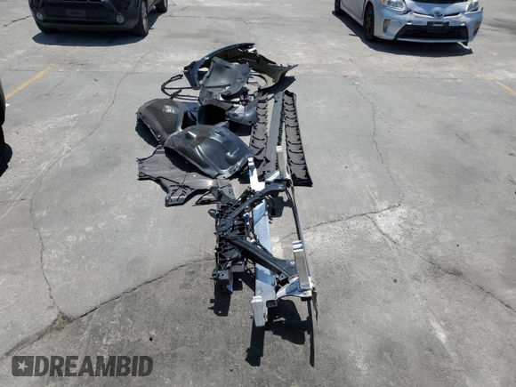 2024 Tesla Model Y Long Range with VIN 7SAYGDEEXRA253111, listed as a Copart auction lot 60929295 with 16,423 mi miles and Salvage title. Bid and sale history available at DreamBid. Image 13.