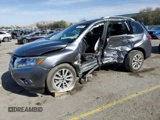 2015 Nissan Pathfinder S z VIN 5N1AR2MN1FC678528, wystawiony jako Copart lot #52454015 z przebiegiem 134 176 mil mil oraz Szkoda całkowita • Salvage title. Historia ofert i sprzedaży dostępna na DreamBid. Obrazek 1.