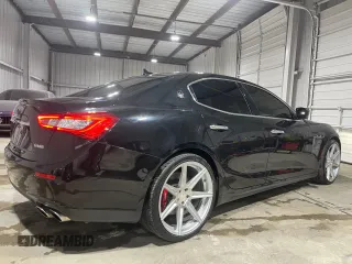 2014 Maserati Ghibli S Q4 z VIN ZAM57RTA9E1112724, wystawiony jako Copart lot #48448635 z przebiegiem 45 525 mil mil oraz Szkoda całkowita • Salvage title. Historia ofert i sprzedaży dostępna na DreamBid. Obrazek 4.