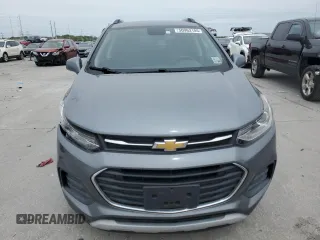 2019 Chevrolet Trax LT with VIN KL7CJLSB8KB931263, listed as a Copart auction lot 50963105 with 104,969 mi miles and Salvage Title. Bid and sale history available at carsss.com. Image 5.