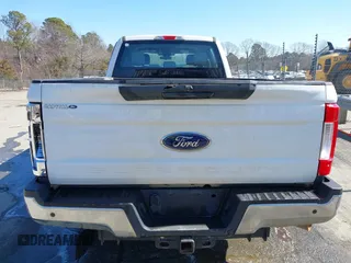 2019 Ford Super Duty F-250 SRW XL with VIN 1FT7W2A65KEF95185, listed as a IAAI auction lot 41615970 with 68,278 mi miles. Bid and sale history available at carsss.com. Image 16.