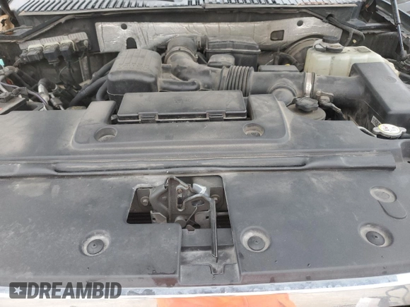 2012 Ford Expedition Limited with VIN 1FMJU1K53CEF68074, listed as a Copart auction lot 88123345 with 185,070 mi miles and Salvage title. Bid and sale history available at DreamBid. Image 12.