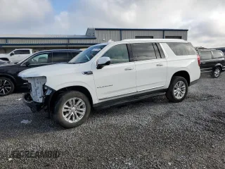 2023 GMC Yukon XL SLT with VIN 1GKS2GKDXPR267569, listed as a Copart auction lot 51517255 with 37,317 mi miles and Salvage Title. Bid and sale history available at carsss.com. Image 1.