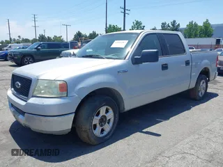 2004 Ford F-150 XLT z VIN 1FTPW12574KA94710, wystawiony jako IAAI lot #42505287 z przebiegiem 154 469 mil mil oraz . Historia ofert i sprzedaży dostępna na DreamBid. Obrazek 2.