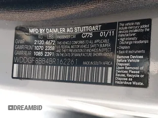 2011 Mercedes-Benz C 300 Sport z VIN WDDGF8BB4BR162261, wystawiony jako IAAI lot #42453021 z przebiegiem 168 400 mil mil oraz . Historia ofert i sprzedaży dostępna na DreamBid. Obrazek 9.
