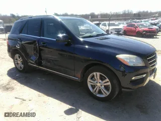 2014 Mercedes-Benz M-Class ML 350 with VIN 4JGDA5HB7EA289716, listed as a IAAI auction lot 41768431 with 149,307 mi miles. Bid and sale history available at carsss.com. Image 1.