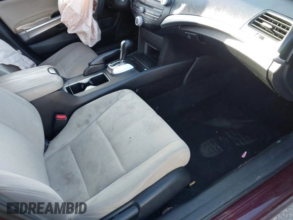 2013 Honda Crosstour EX z VIN 5J6TF3H33DL000648, wystawiony jako IAAI lot #41304910 z przebiegiem 147 670 mil mil oraz . Historia ofert i sprzedaży dostępna na DreamBid. Obrazek 5.