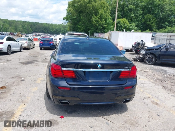 2015 BMW 7 Series 740i with VIN WBAYA6C59FD826726, listed as a IAAI auction lot 42254240 with 110,006 mi miles and . Bid and sale history available at DreamBid. Image 16.