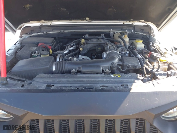 2018 Jeep Wrangler Unlimited Sport S with VIN 1C4HJXDG0JW140869, listed as a IAAI auction lot 41623256 with 112,197 mi miles. Bid and sale history available at carsss.com. Image 10.