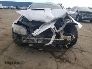 2009 Pontiac G8 z VIN 6G2ER57749L198659, wystawiony jako Copart lot #72611684 z przebiegiem Nie podano mil oraz Szkody całkowita. Historia ofert i sprzedaży dostępna na DreamBid. Obrazek 5.