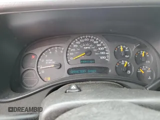 2004 GMC Sierra 1500 SLE z VIN 2GTEK19T541284612, wystawiony jako Copart lot #55847625 z przebiegiem Nie podano mil oraz Czysty tytuł • Clean title. Historia ofert i sprzedaży dostępna na DreamBid. Obrazek 9.