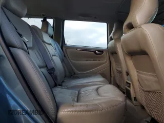 2002 Volvo V70 with VIN YV1SZ58D321079092, listed as a Copart auction lot 43993605 with Not provided miles and Clean title. Bid and sale history available at DreamBid. Image 10.