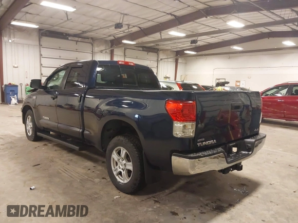 2010 Toyota Tundra z VIN 5TFUW5F10AX154651, wystawiony jako IAAI lot #42113722 z przebiegiem 225 372 mil mil oraz . Historia ofert i sprzedaży dostępna na DreamBid. Obrazek 3.