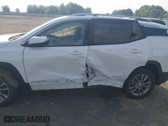 2024 GMC Terrain SLT with VIN 3GKALVEG4RL389065, listed as a IAAI auction lot 42247554 with 9,732 mi miles and . Bid and sale history available at DreamBid. Image 6.