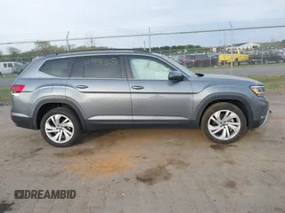 2022 Volkswagen Atlas SE with VIN 1V2HR2CAXNC556491, listed as a IAAI auction lot 41998305 with 12,310 mi miles and . Bid and sale history available at DreamBid. Image 13.