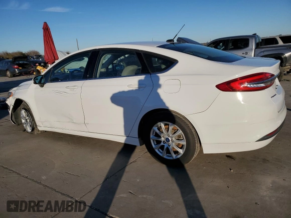 2017 Ford Fusion S with VIN 3FA6P0G70HR200354, listed as a Copart auction lot 87444024 with 62,020 mi miles and Clean Title. Bid and sale history available at DreamBid. Image 2.