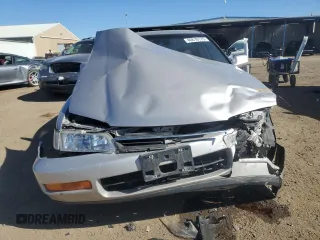 1996 Honda Accord Value with VIN 1HGCD5697TA226122, listed as a Copart auction lot 46810175 with 99,884 mi miles and Salvage Title. Bid and sale history available at DreamBid. Image 5.