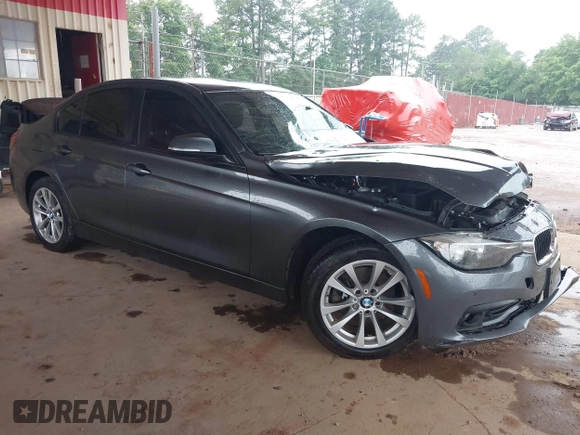 2016 BMW 3 Series 320i z VIN WBA8A9C54GK617747, wystawiony jako IAAI lot #42342518 z przebiegiem Nie podano mil oraz . Historia ofert i sprzedaży dostępna na DreamBid. Obrazek 1.