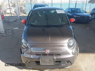 2018 FIAT 500e with VIN 3C3CFFGE7JT377434, listed as a IAAI auction lot 41670411 with 30,593 mi miles. Bid and sale history available at carsss.com. Image 12.