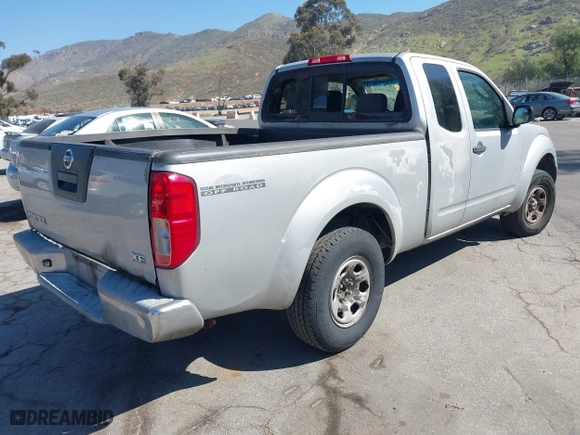 2007 Nissan Frontier XE with VIN 1N6BD06TX7C455121, listed as a IAAI auction lot 41617330 with 179,123 mi miles. Bid and sale history available at carsss.com. Image 4.