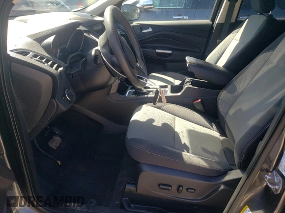2019 Ford Escape SE with VIN 1FMCU0GD3KUA26822, listed as a Copart auction lot 48971155 with 118,032 mi miles and Clean Title. Bid and sale history available at carsss.com. Image 7.