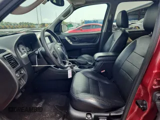 2006 Ford Escape Limited z VIN 1FMCU041X6KB19851, wystawiony jako Copart lot #63636955 z przebiegiem 98 400 mil mil oraz Szkoda całkowita • Salvage title. Historia ofert i sprzedaży dostępna na DreamBid. Obrazek 7.