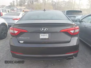 2015 Hyundai Sonata SE z VIN 5NPE24AF2FH258669, wystawiony jako IAAI lot #41901034 z przebiegiem 125 310 mil mil oraz . Historia ofert i sprzedaży dostępna na DreamBid. Obrazek 16.