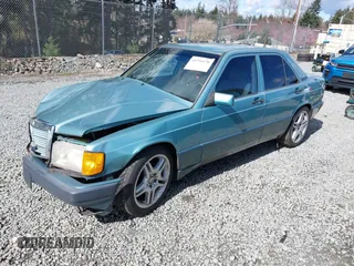 1991 Mercedes-Benz 190 z VIN WDBDA29D0MF832696, wystawiony jako IAAI lot #41796176 z przebiegiem 197 693 mil mil oraz . Historia ofert i sprzedaży dostępna na DreamBid. Obrazek 2.