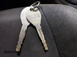 2016 Nissan Versa S с VIN 3N1CN7AP1GL911313, выставлен на аукционе IAAI как лот 42454666 с пробегом 137 236 миль миль и . История ставок и продаж доступна на DreamBid. Изображение 11.