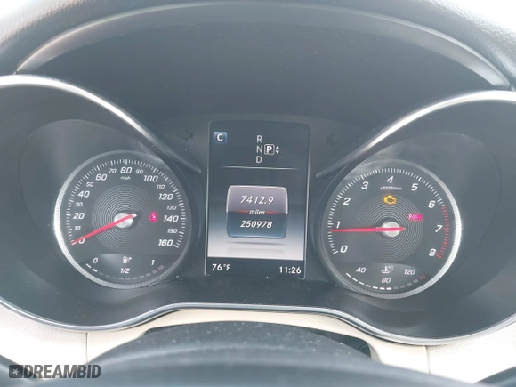 2015 Mercedes-Benz C-Class C 300 with VIN 55SWF4JB5FU050157, listed as a IAAI auction lot 41514767 with 250,978 mi miles. Bid and sale history available at carsss.com. Image 7.