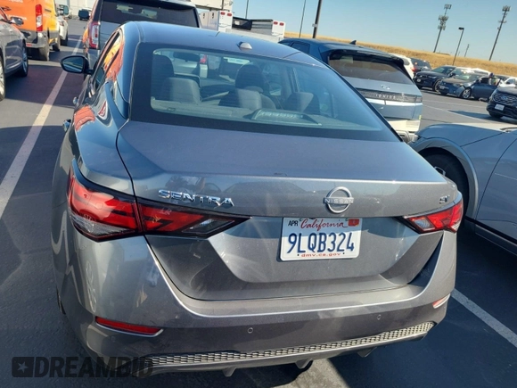 2024 Nissan Sentra SV z VIN 3N1AB8CV2RY295564, wystawiony jako IAAI lot #42796380 z przebiegiem 30 664 mil mil oraz . Historia ofert i sprzedaży dostępna na DreamBid. Obrazek 39.