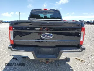 2018 Ford F-350 XL с VIN 1FT8W3BT8JEB17548, выставлен на аукционе Copart как лот 57768445 с пробегом Не указан миль и Списание • Salvage title. История ставок и продаж доступна на DreamBid. Изображение 6.