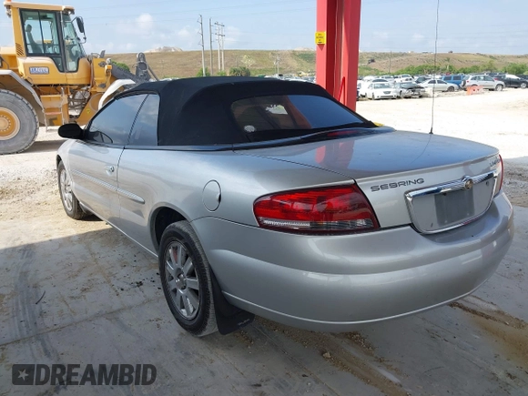 2005 Chrysler Sebring Limited with VIN 1C3EL65R55N705544, listed as a IAAI auction lot 42047691 with 141,136 mi miles and . Bid and sale history available at DreamBid. Image 3.