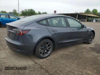 2023 Tesla Model 3 z VIN 5YJ3E1EA4PF627477, wystawiony jako Copart lot #58573825 z przebiegiem 19 018 mil mil oraz Szkoda całkowita • Salvage title. Historia ofert i sprzedaży dostępna na DreamBid. Obrazek 3.