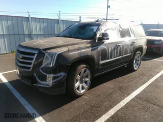 2016 Cadillac Escalade Premium Collection with VIN 1GYS4CKJXGR329051, listed as a IAAI auction lot 39978863 with 1 mi miles. Bid and sale history available at carsss.com. Image 2.