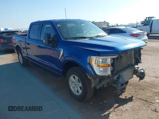 2022 Ford F-150 XL z VIN 1FTFW1E89NFA93960, wystawiony jako IAAI lot #42560123 z przebiegiem 142 669 mil mil oraz . Historia ofert i sprzedaży dostępna na DreamBid. Obrazek 1.
