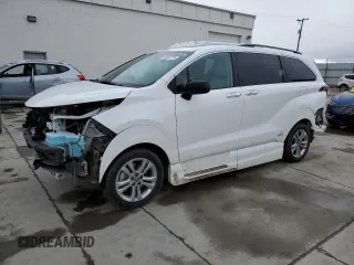 2023 Toyota Sienna XSE with VIN 5TDDSKFC7PS089050, listed as a Copart auction lot 49003775 with 31,175 mi miles and Salvage title. Bid and sale history available at DreamBid. Image 1.