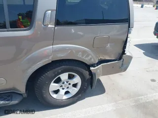 2006 Nissan Pathfinder SE with VIN 5N1AR18UX6C661562, listed as a IAAI auction lot 42061847 with 103,515 mi miles. Bid and sale history available at carsss.com. Image 12.