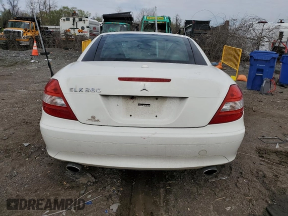 2006 Mercedes-Benz SLK 280 z VIN WDBWK54F16F128378, wystawiony jako Copart lot #53030415 z przebiegiem 178 787 mil mil oraz Czysty tytuł • Clean title. Historia ofert i sprzedaży dostępna na DreamBid. Obrazek 6.