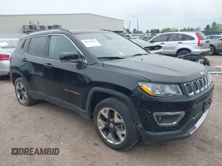 2019 Jeep Compass Limited with VIN 3C4NJDCB8KT666066, listed as a IAAI auction lot 41879968 with 89,777 mi miles and . Bid and sale history available at DreamBid. Image 1.