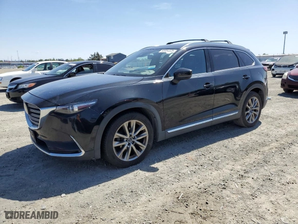 2018 Mazda CX-9 Signature with VIN JM3TCBEY9J0207557, listed as a Copart auction lot 52054325 with 158,992 mi miles and Clean Title. Bid and sale history available at carsss.com. Image 1.
