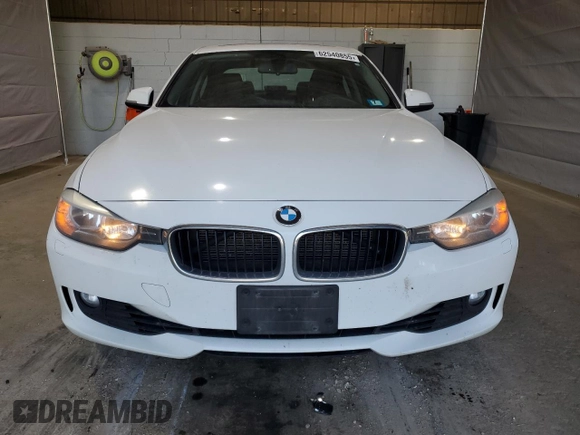 2014 BMW 3 Series 328i xDrive with VIN WBA3B5C50EP652348, listed as a Copart auction lot 62540855 with 160,553 mi miles and Clean title. Bid and sale history available at DreamBid. Image 5.
