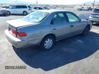 2000 Toyota Camry CE with VIN 4T1BG22K3YU643229, listed as a IAAI auction lot 42162845 with 142,457 mi miles and . Bid and sale history available at carsss.com. Image 4.