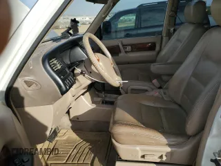 2000 Isuzu Trooper S with VIN JACDS58X9Y7J05616, listed as a Copart auction lot 42621905 with 188,747 mi miles and Clean title. Bid and sale history available at DreamBid. Image 7.